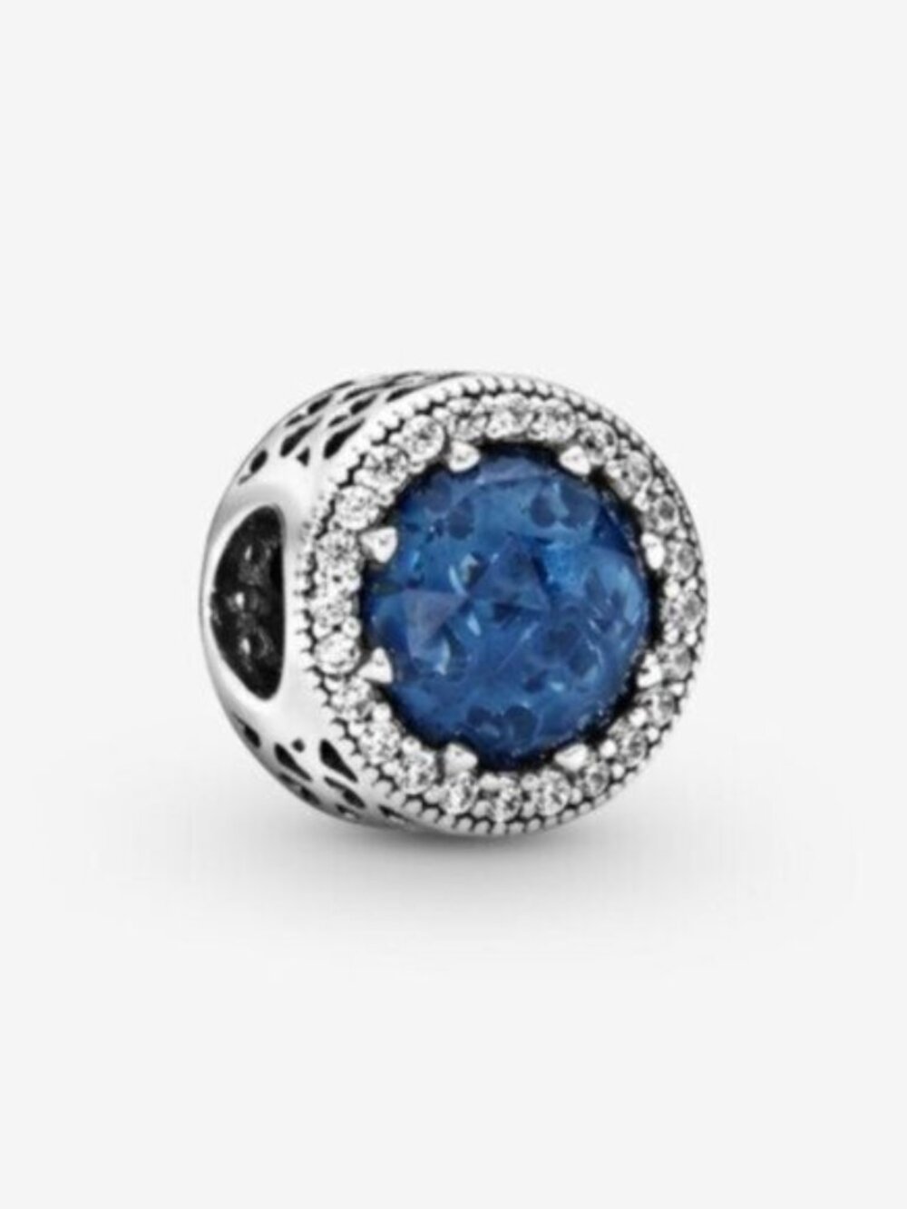 Pandora sparkling dark blue charm